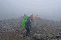 Rescatan a 11 personas que desaparecieron cuando subían el Volcán Citlaltépetl