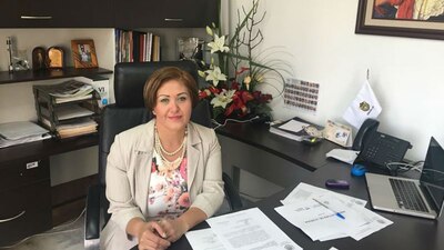 Eva Cadena se reunió con una empresaria y recibió 500,000  pesos para entregárselos a Andrés Manuel López Obrador