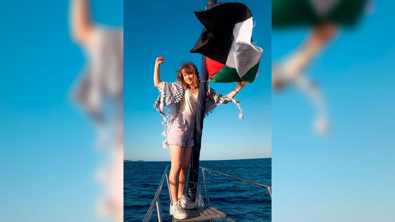 VIDEO: Dron ataca barco con ayuda humanitaria para Gaza; Greta Thunberg entre las pasajeras