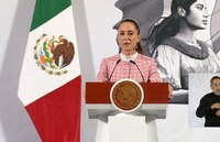 Sheinbaum anuncia programa especial de apoyo para paisanos afectados en Los Ángeles