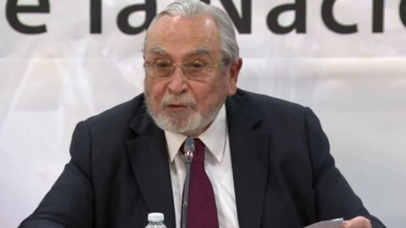 VIDEO: Bernardo Bátiz se enoja tras ser abucheado en evento del Poder Judicial