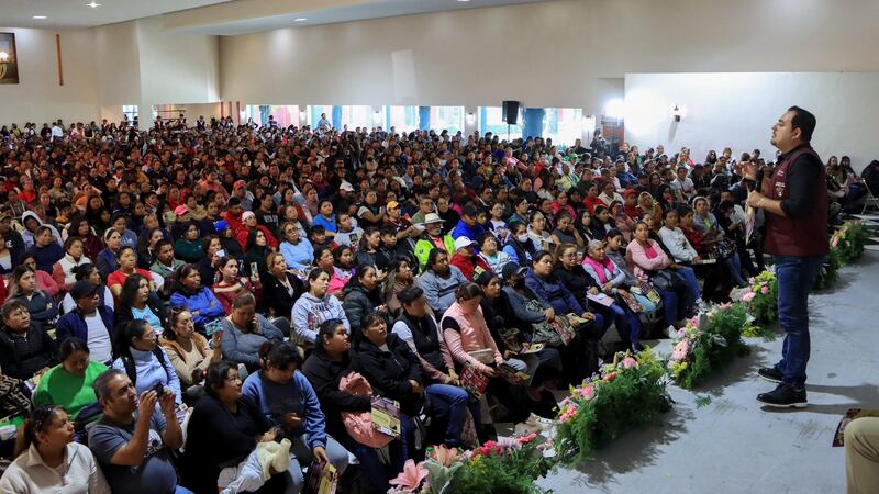 Amplían plazo para registrarse a la Beca Rita Cetina 2025