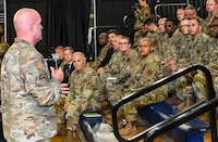 EU confirma despliegue de 4 mil soldados y 3 buques cerca de Venezuela, para frenar el narcotráfico