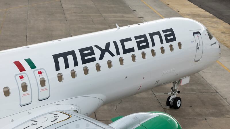 Embraer entrega el primer avión de nueva generación a Mexicana de Aviación