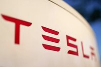 Por riesgos de accidentes, Tesla revisará 63 mil unidades de Cybertrucks