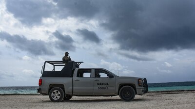 AMLO propuso que sea la Marina quien tenga el control de puertos y ya no la SCT