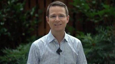 El excandidato presidencial felicitó a los atletas, pero criticó la falta de apoyo