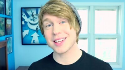 La estrella de YouTube está acusado de producir pornografía infantil