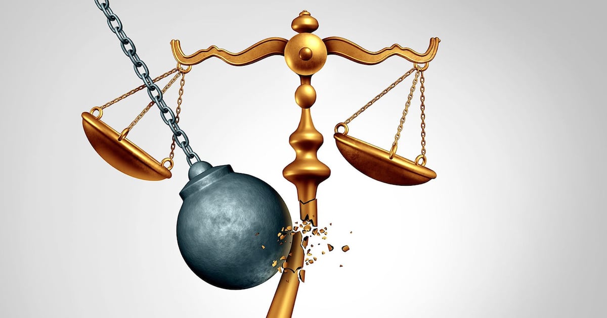 Sin ley, sin límite – Nacion321