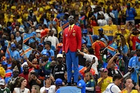 Lumumba Vea: la estatua viviente que se convirtió en el aficionado más viral del Mundial 2026