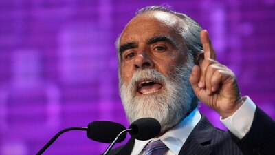 Sostuvo que la compra inicial de la refinería se hizo hace varios años y no por López Obrador