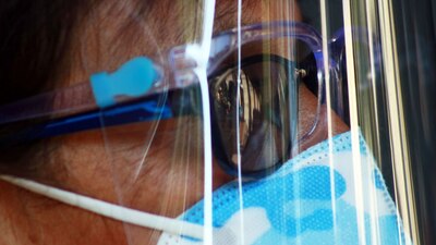 Autoridades impusieron nuevas restricciones para reducir la movilidad social