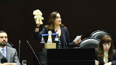 Comparó a los de la 4T con 'chafarines', al argumentar que inventaron pretextos para eliminar estos órganos