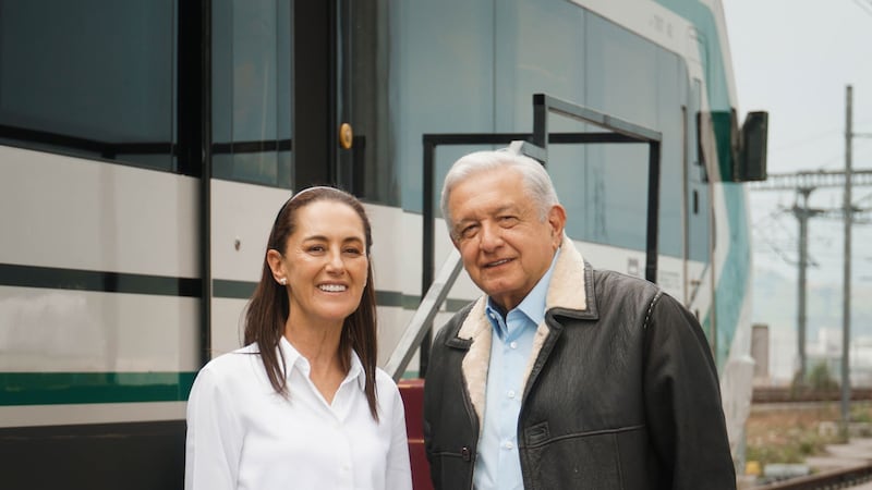 Sheinbaum desmiente hospitalización de AMLO y acusa difusión irresponsable de información falsa