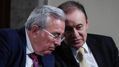 Alfonso Durazo también demostró su apoyo al gobernador Rubén Rocha Moya.