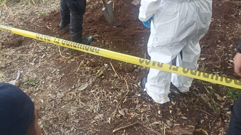 Suman 31 cuerpos encontrados en diferentes fosas clandestinas en Chiapas: Fiscalía estatal