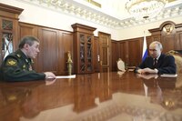 Putin anuncia un alto al fuego mientras Rusia y Ucrania intercambian prisioneros de guerra