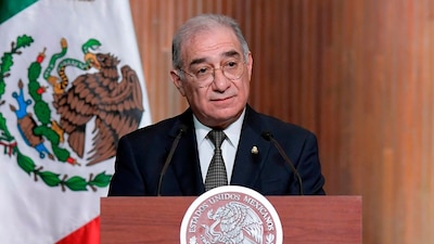 En la sesión, argumentó que la acción de inconstitucionalidad es improcedente
