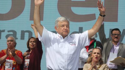 López Obrador va arriba en las encuestas, también en la de #VotoMillennial de Nación321