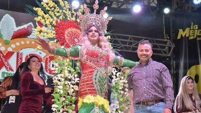 Sufrió violencia por parte de algunas personas el mismo día que la coronaron