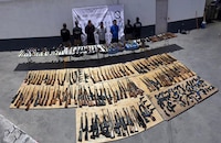 FGR descubre y decomisa cargamento de armas proveniente de EU para NL