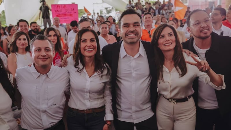 Presentan a la expanista Alejandra Gutiérrez, alcaldesa de León, como nueva integrante de MC
