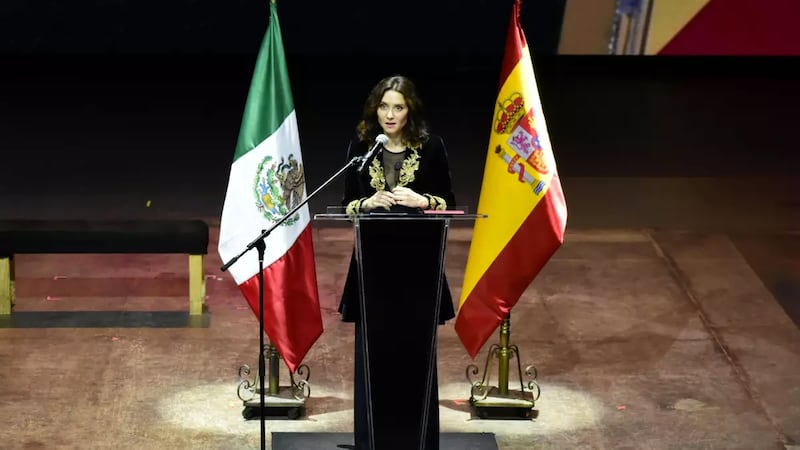 Díaz Ayuso acusa al gobierno español de ponerla en riesgo en un país “violento” como México