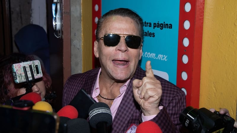 VIDEO: Alfredo Adame anuncia acciones legales contra grafóloga Maryfer Centeno