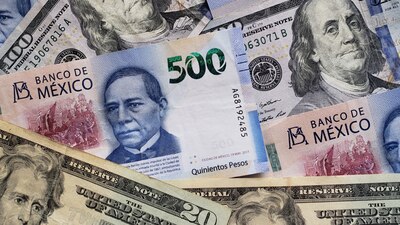 La moneda nacional se deprecia 0.54%,