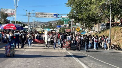 Los normalistas exigen justicia