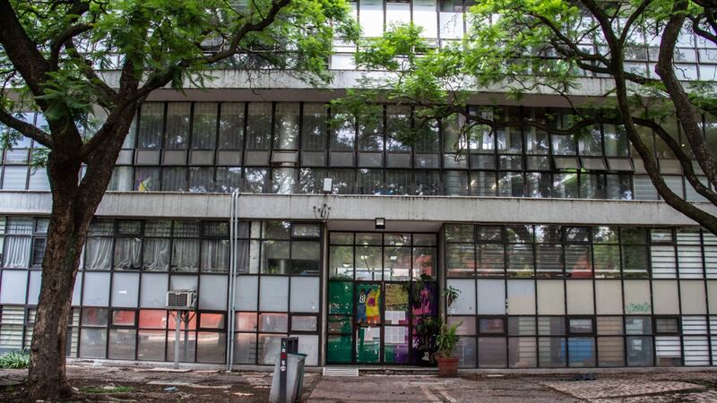 ¿Por qué suspendieron clases en la Facultad de Economía de la UNAM?