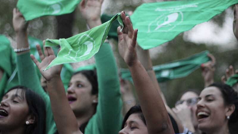 ISSSTE autoriza practicar abortos seguros y voluntarios en sus clínicas