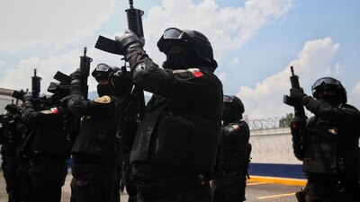 El dinero se utilizaría para equipo y armamento de los agentes
