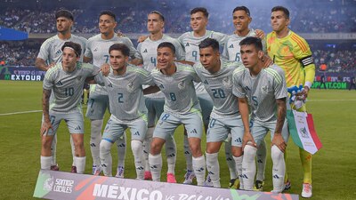 México venció a Bolivia con 15 caras nuevas en la Selección Mexicana