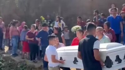 El menor murió al ser agredido por otro niño que le ganó en juegos de video