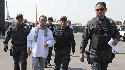 El exgobernador está acusado de lavado de dinero y asociación delictuosa