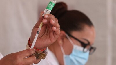 Se autorizó para adultos con COVID de leve a moderado y para pacientes pediátricos con comorbilidades