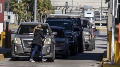 La regularización busca identificar la procedencia y a los dueños de los automóviles