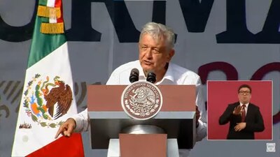 El mandatario rinde su informe de Gobierno en el Zócalo de la CDMX