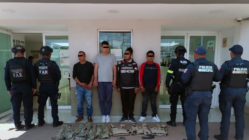 Policías hallan a hombre secuestrado con manos y pies atados; hay 4 detenidos