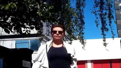 Macías cuenta con una orden de captura por acusaciones de fraude y empresas fachada.