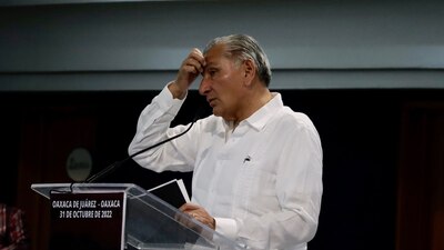 El tabasqueño parece decidido a subir en las preferencias electorales dando descontones a la oposición