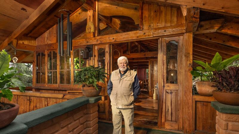 ¡De otro mundo! La casa de Jaime Maussan ya está en 'renta' por Airbnb