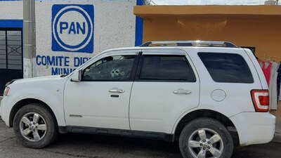 Se trata de un colaborador del equipo de campaña de José Luis Oliveros