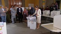 Sheinbaum emite su voto a la #ElecciónJudicial en la casilla cerca de Palacio Nacional