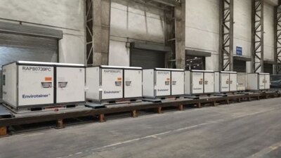 El canciller informó que los biológicos se enviaron desde Hong Kong