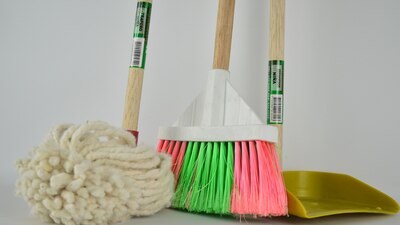 En promedio las trabajadoras del hogar laboran 4.8 horas por día