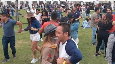 Alista tus mejores pasos para bailar y beber