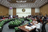 INE cancela 46 candidaturas de jueces y magistrados por incumplir con el promedio