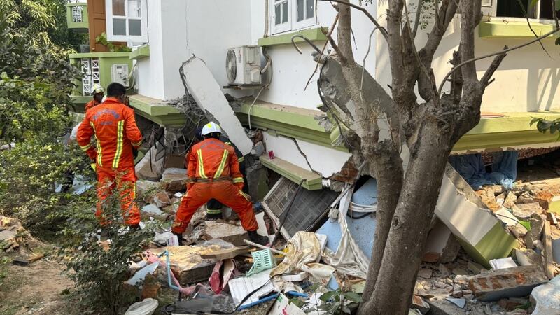 Número de muertos por el terremoto de magnitud 7.7 en Myanmar sube a más de mil 600